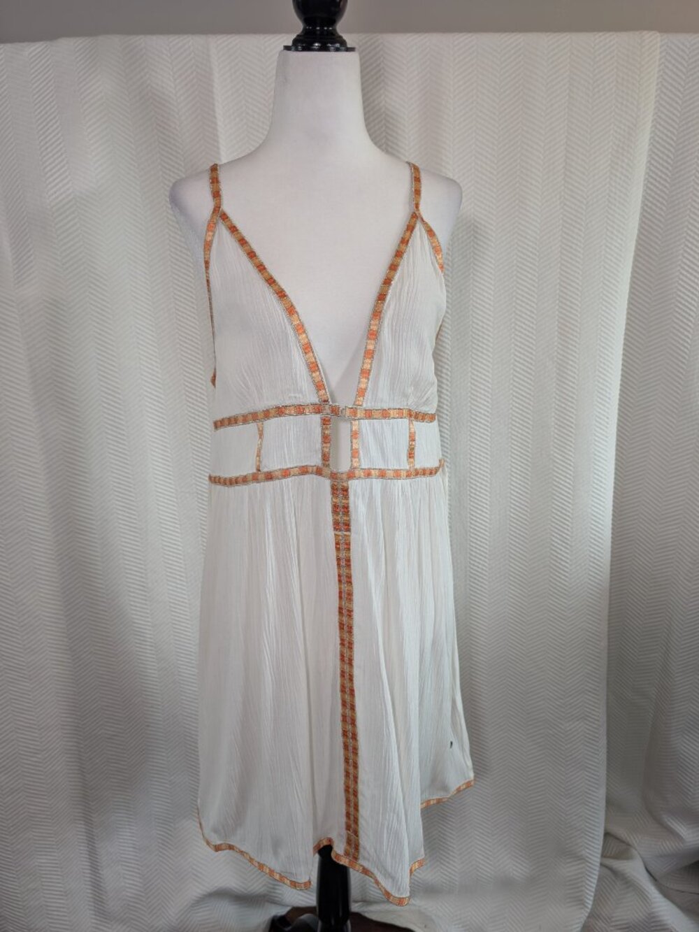 Amiani Resort White Cover‑Up Dress Medium Poolside Goddess Vacation Beach NWT